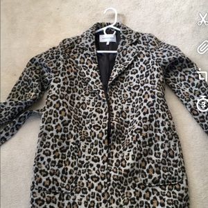 Cute trendy overcoat